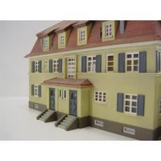 Fertigmodell "Doppelhaus" aud Kibri Bausatz 8214