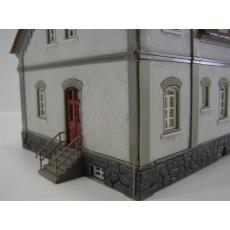 Fertigmodell "Siedlungshaus" aus Pola Bausatz 143