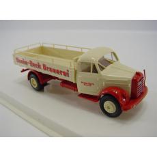 HO 4301 Borgward B4500 Brauerei Haake-Beck